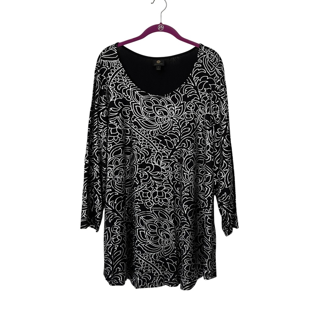 NWT JM Collection Plus Size Tunic Top 2X Black Silver